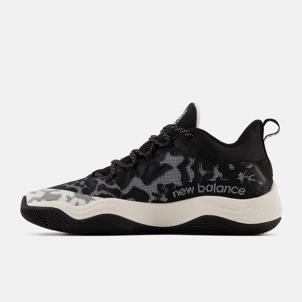 Basketball | Men New Balance TWO WXY V3 Black With White