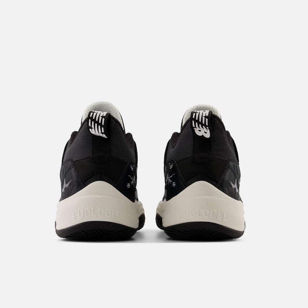 Basketball | Men New Balance TWO WXY V3 Black With White