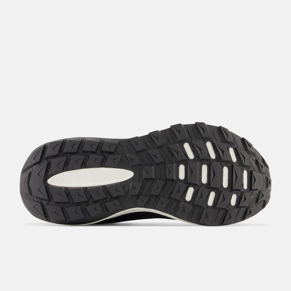 Hiking &amp; Trail | Women New Balance DynaSoft Nitrel V5 Black With Sea Salt