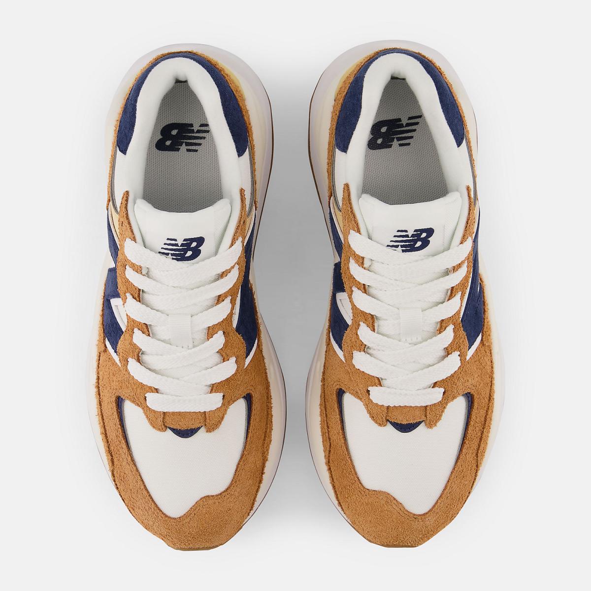 Lifestyle | Women New Balance 57/40 Tobacco With Nb Navy