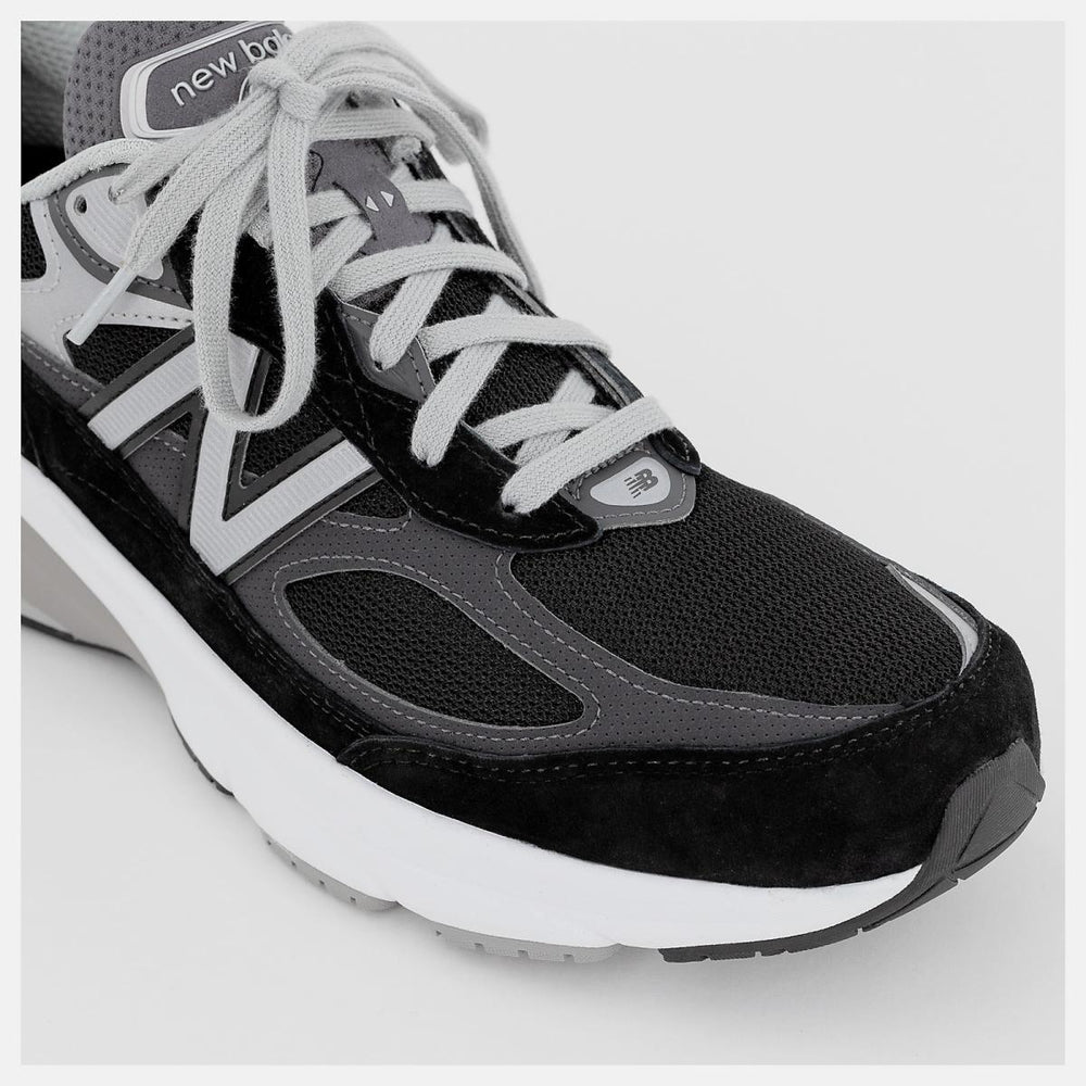 Lifestyle | Women New Balance Made In USA 990v6 Black With White