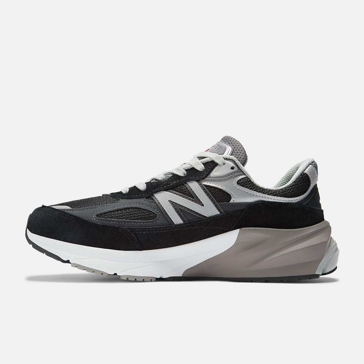 Lifestyle | Women New Balance Made In USA 990v6 Black With White