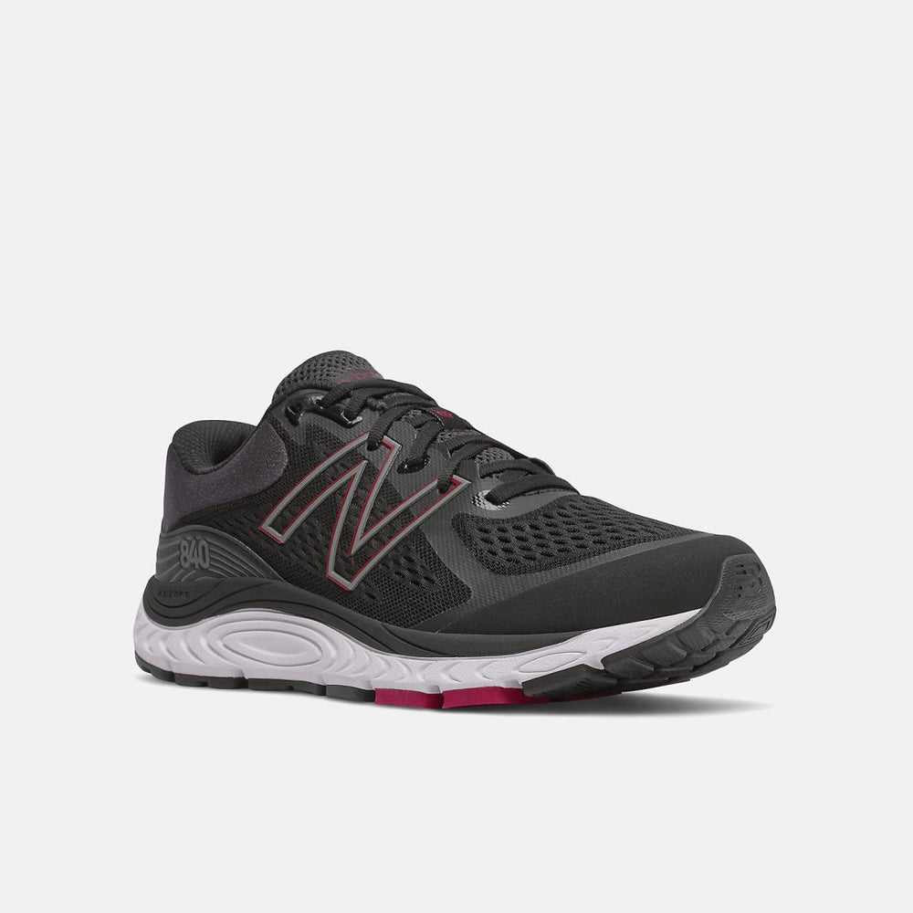 Running | Men New Balance 840v5 Black With Horizon