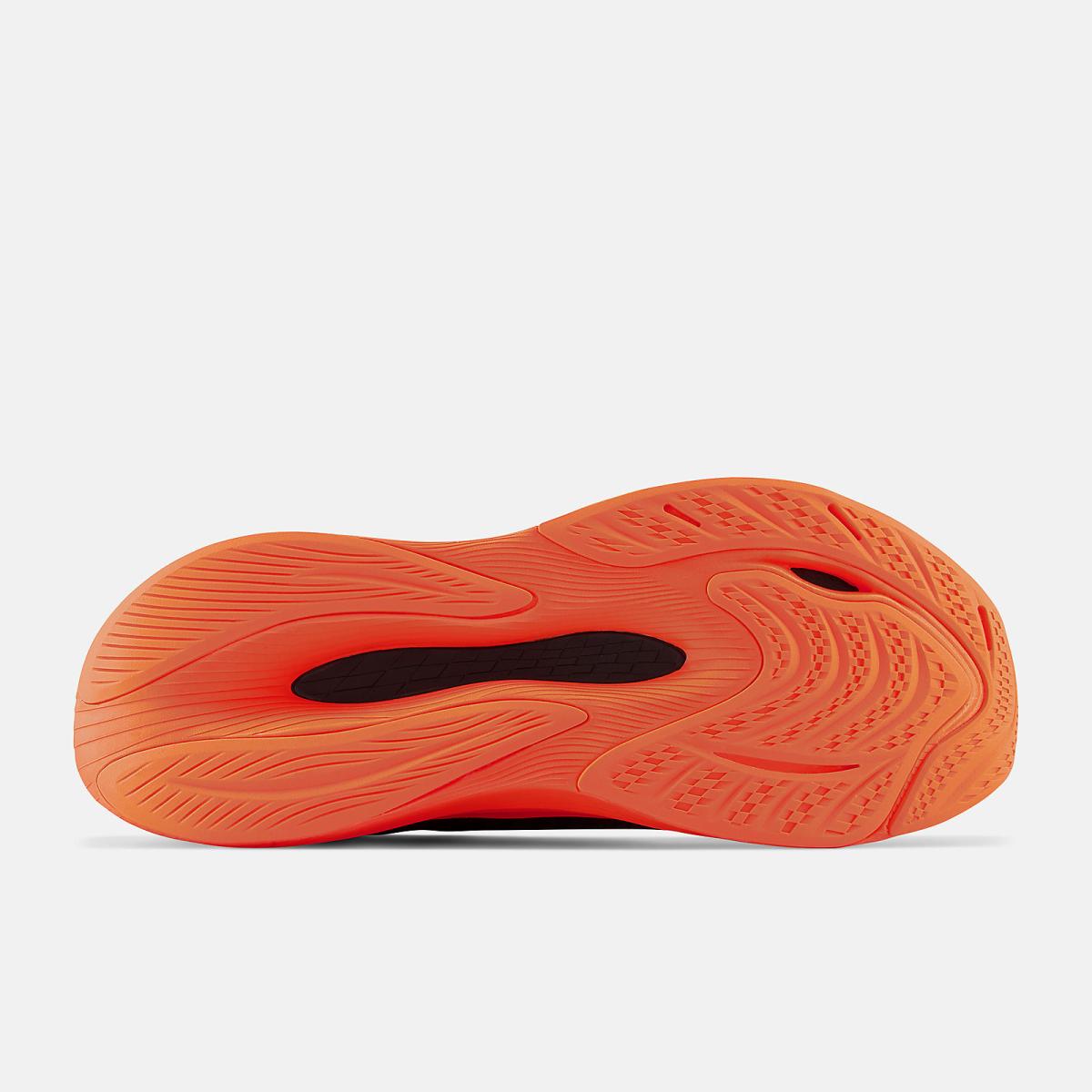 Running | Men New Balance FuelCell Propel V4 Black With Dragonfly