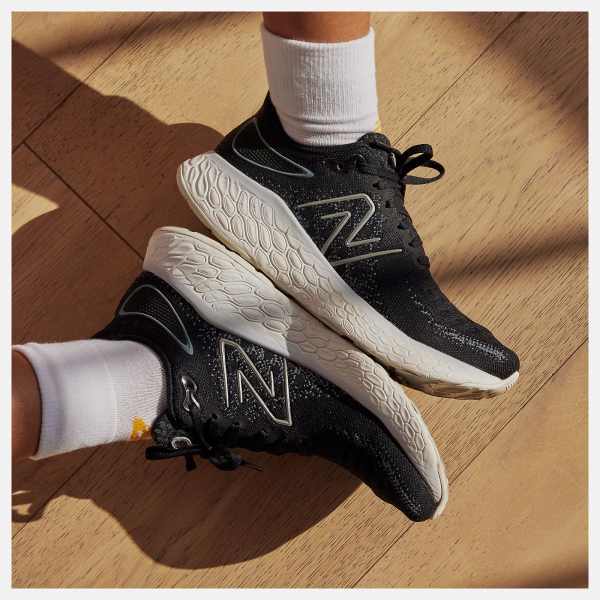 Running | Women New Balance Fresh Foam X 1080v12 Black With Thunder And Violet Haze