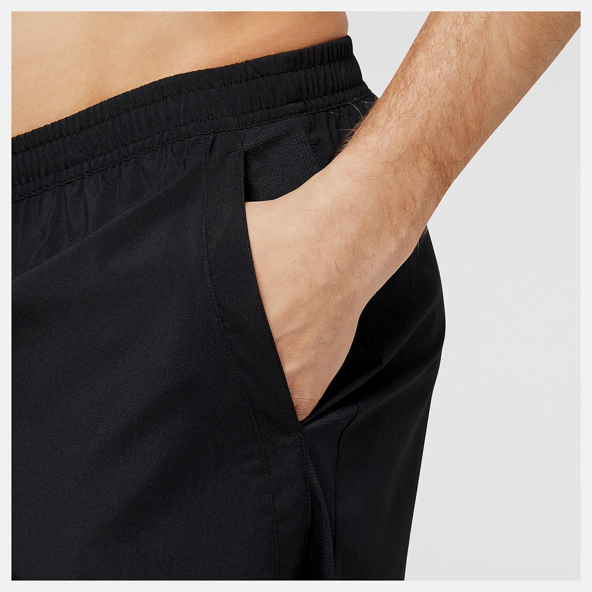 Shorts | Men New Balance Accelerate 5 Inch Short Black