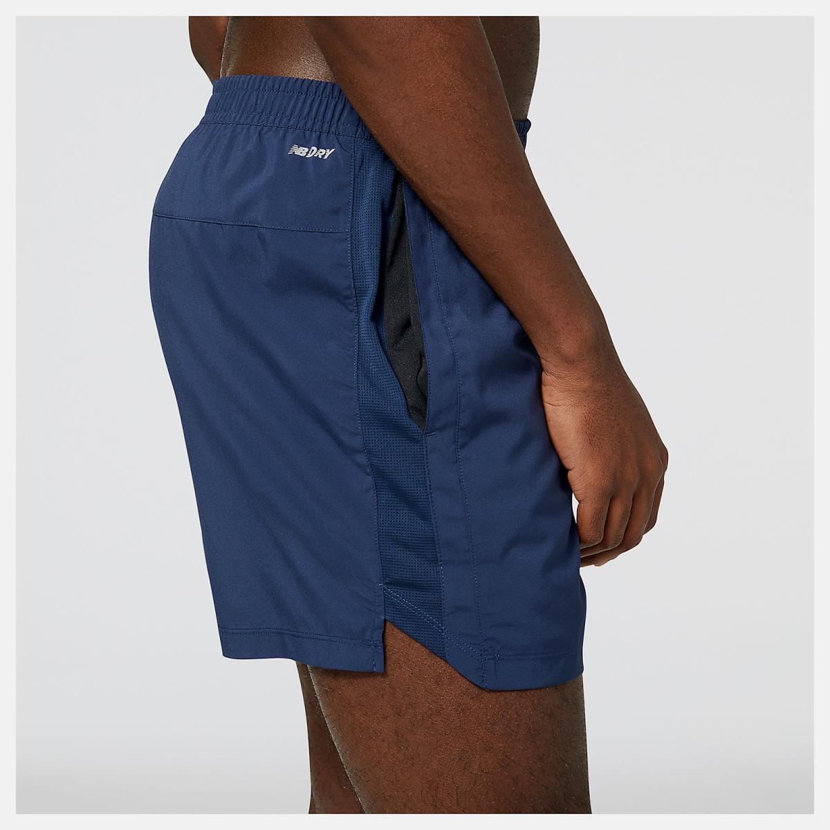 Shorts | Men New Balance Accelerate 5 Inch Short Natural Indigo
