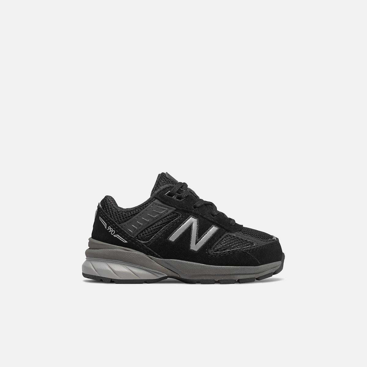 Size 0 - 10 | Kids New Balance 990v5 Black