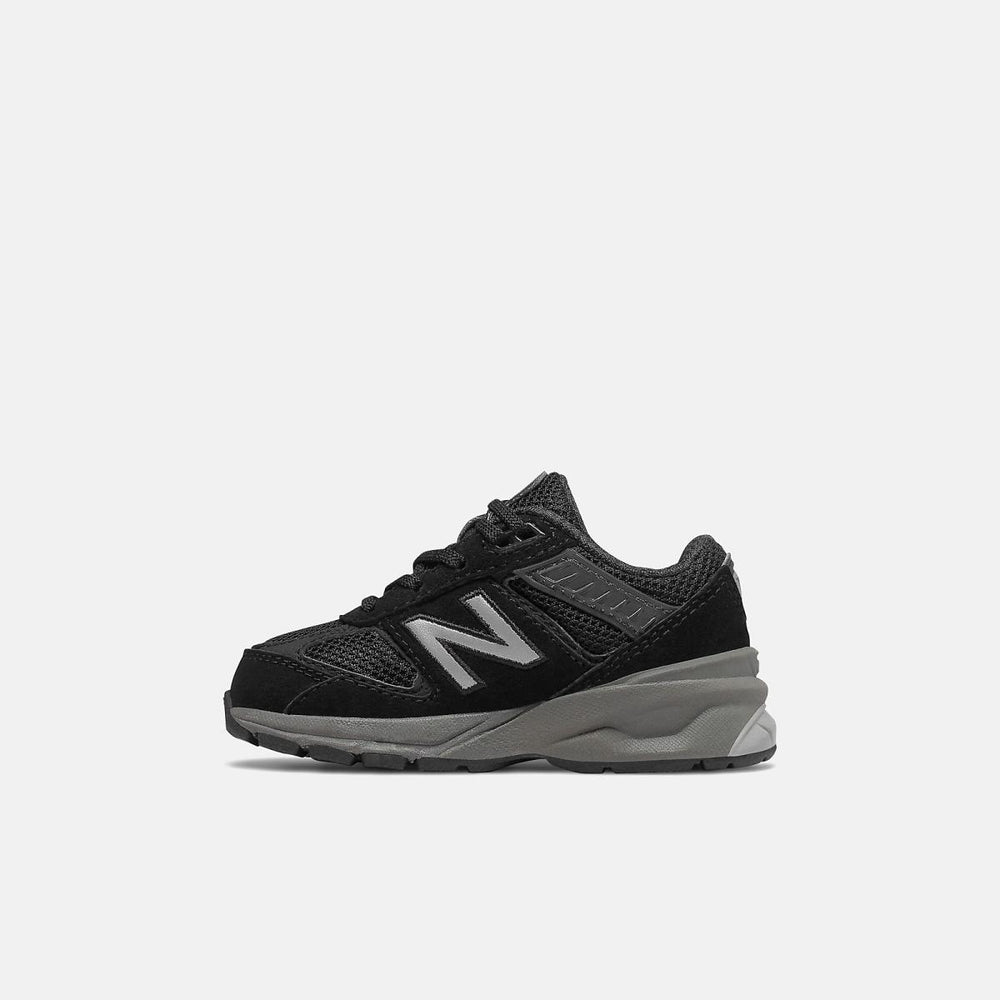 Size 0 - 10 | Kids New Balance 990v5 Black