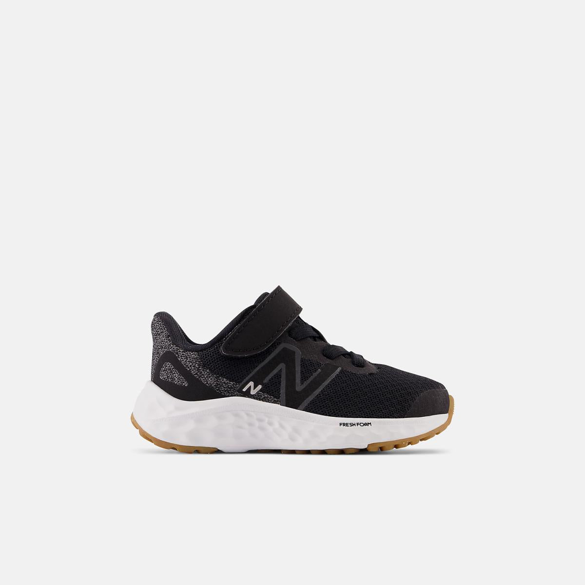 Size 0 - 10 | Kids New Balance Fresh Foam Arishi V4 Bungee Lace With Top Strap Black With White