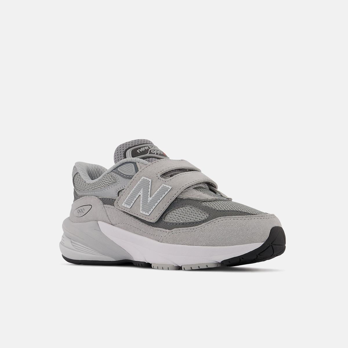Size 10.5 - 3 | Kids New Balance FuelCell 990v6 Hook And Loop Grey With Silver
