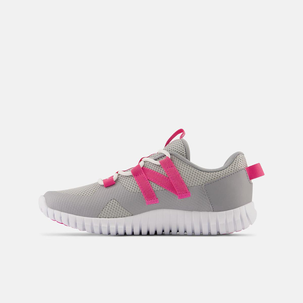 Size 3.5 - 7 | Kids New Balance PLAYGRUV V2 Bungee Grey With Hi-pink