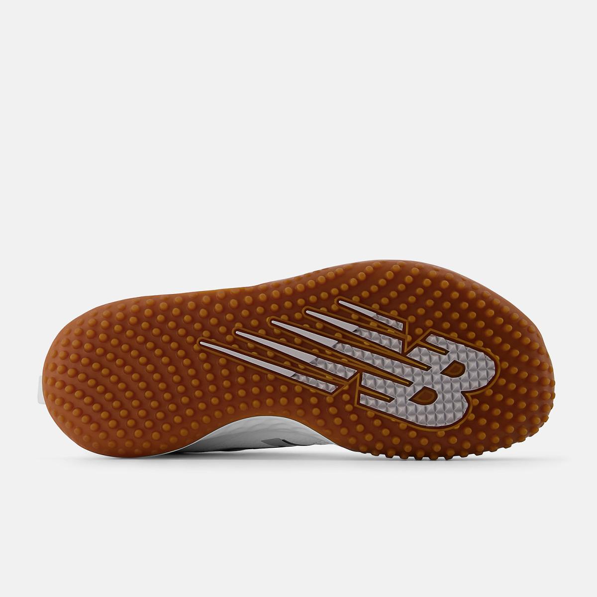 Softball | Women New Balance Fresh Foam Velo V3 Turf-Trainer White